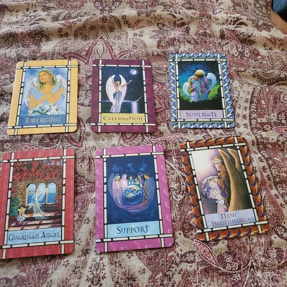 Healing With The Angels Oracle Cards - Picture 4 of 5